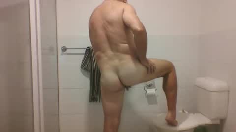 Snapshot of etextratestacle chatting on 10/09/25, 05:33 ET online show from 10/09/25, 05:33