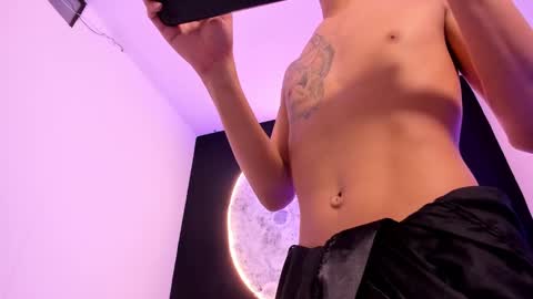 ethaancox online show from 02/20/25, 09:42