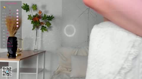 Dana today my first day online show from 03/08/25, 07:53