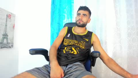 Ethan online show from 01/15/25, 02:46