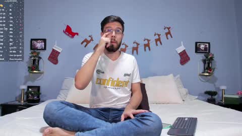 Snapshot of ethan_adam chatting on 12/26/24, 11:46 ADAM TAYLOR ETHAN CAMBAL INDEPENDENT MODELS online show from 12/26/24, 11:46