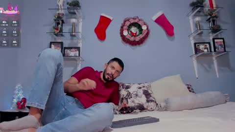 Snapshot of ethan_adam chatting on 11/26/25, 05:47 ADAM TAYLOR ETHAN CAMBAL INDEPENDENT MODELS online show from 11/26/25, 05:47