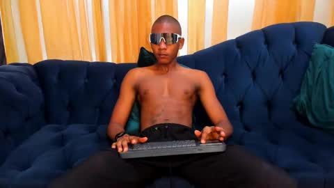 King Ethan online show from 01/22/25, 02:14