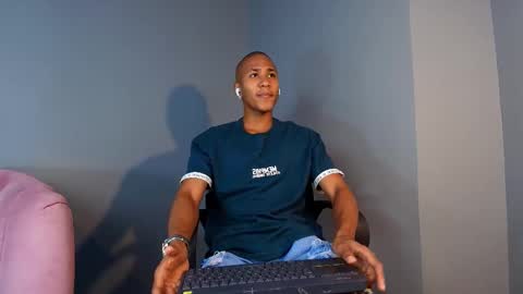 King Ethan online show from 03/03/25, 02:26