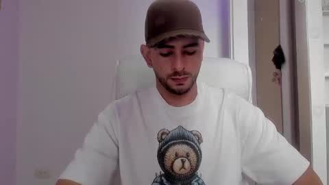 Ethan Muller online show from 01/31/25, 07:51