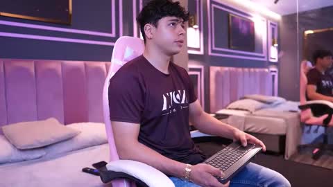 ethan_occonor online show from 09/17/25, 11:01