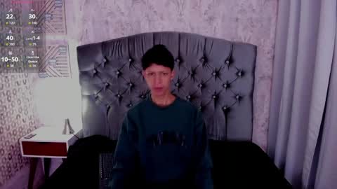 Snapshot of ethan_qop chatting on 04/07/26, 11:21 Ethan online show from 04/07/26, 11:21