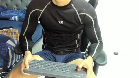 ethan_smitth1 online show from 01/22/25, 10:05