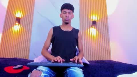 ethan_thouse online show from 10/09/25, 03:59