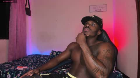 ethan travis online show from 03/10/26, 01:54