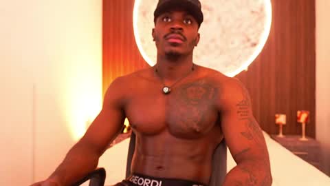 ethan travis online show from 03/11/26, 08:37