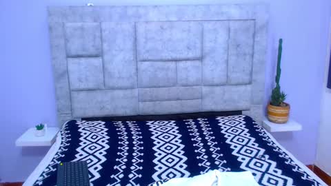 Ethan Villa online show from 02/04/25, 07:00