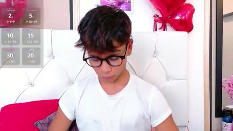 Ethan online show from 03/12/26, 08:15