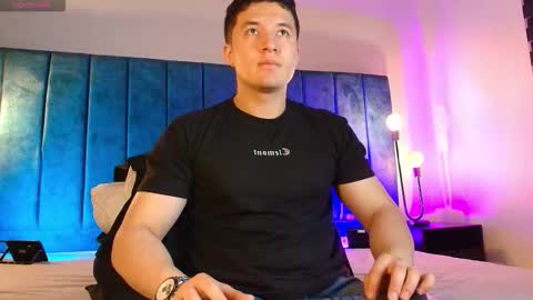 ethanconnor_ online show from 03/18/26, 12:19