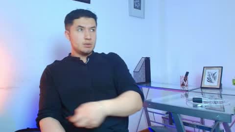 ethanconnor_ online show from 05/10/26, 12:21