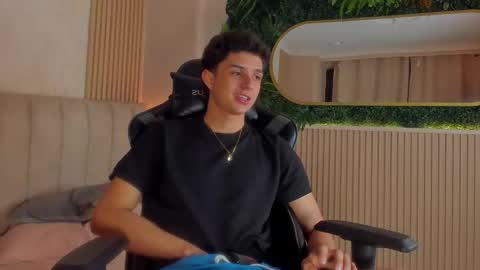 Snapshot of ethanlowell chatting on 02/27/26, 03:39 ethanlowell online show from 02/27/26, 03:39