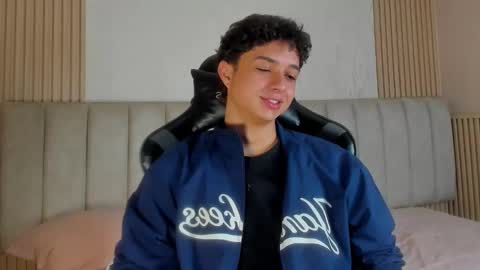 Snapshot of ethanlowell chatting on 03/04/26, 05:13 ethanlowell online show from 03/04/26, 05:13