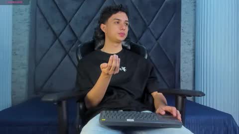 ethanlowell online show from 04/02/26, 08:39