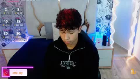 ette online show from 10/10/25, 03:16