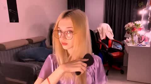 Tali online show from 02/18/26, 01:07