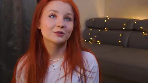 Snapshot of eugenecristino chatting on 11/29/25, 12:52 Lillie here and its my first day online show from 11/29/25, 12:52