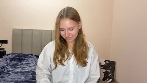 Alice online show from 05/11/26, 04:04