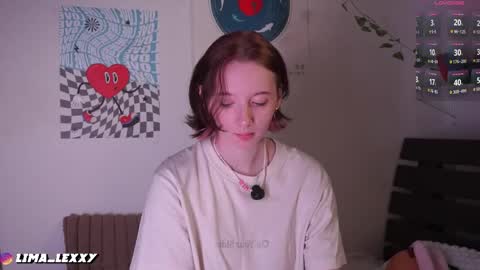 Snapshot of euphoria_girls chatting on 05/19/26, 01:33 check about me online show from 05/19/26, 01:33