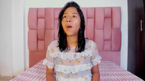 Snapshot of euphoria_hotgirl chatting on 10/18/25, 12:50 Euphoria online show from 10/18/25, 12:50