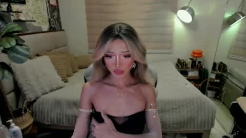 euphoric_goddess online show from 08/06/26, 02:41