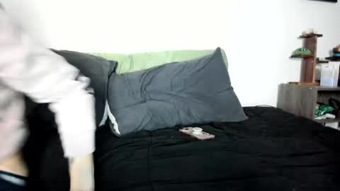 Snapshot of euphoric_vic_ chatting on 01/14/25, 10:12 euphoric_vic_ online show from 01/14/25, 10:12