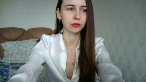 eva00186 online show from 12/04/25, 11:30