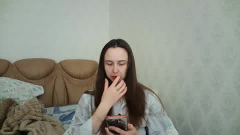 eva00186 online show from 04/15/26, 05:14