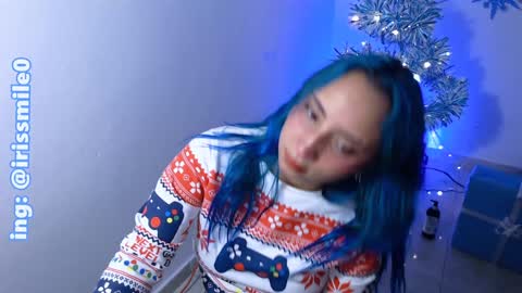 Snapshot of eva_brooks1 chatting on 12/24/24, 10:17 Iris Smile independent model online show from 12/24/24, 10:17