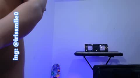 Snapshot of eva_brooks1 chatting on 01/02/25, 01:38 Iris Smile independent model online show from 01/02/25, 01:38