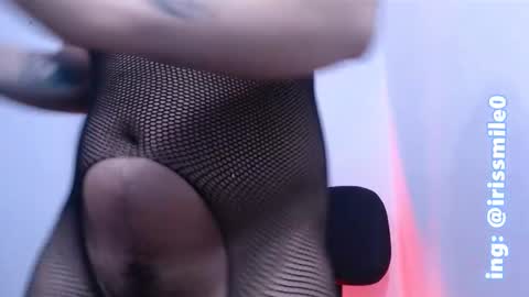 Snapshot of eva_brooks1 chatting on 02/26/25, 03:53 Iris Smile independent model online show from 02/26/25, 03:53