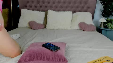 Eva online show from 02/02/26, 03:11