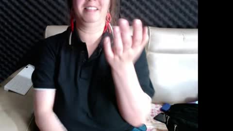 Snapshot of eva_cutie36 chatting on 04/30/26, 01:45 eva online show from 04/30/26, 01:45