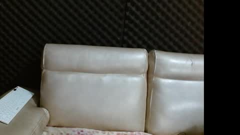 Snapshot of eva_cutie36 chatting on 05/23/26, 01:00 eva online show from 05/23/26, 01:00