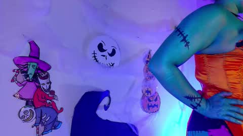 EVA DAEMON  online show from 10/31/25, 11:44