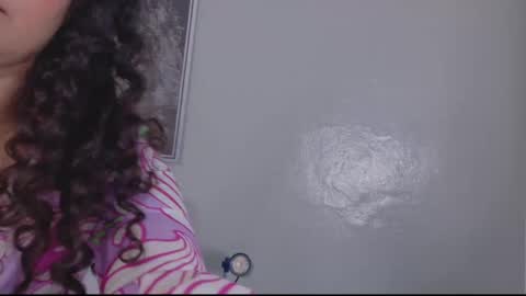 EVA DAEMON  online show from 11/17/25, 11:49