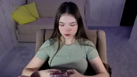 Snapshot of eva_davie chatting on 11/29/25, 02:09 Eva online show from 11/29/25, 02:09