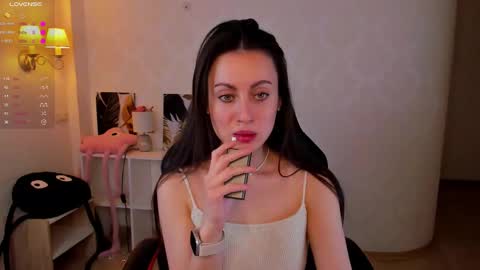 Im Eva online show from 02/25/26, 04:44