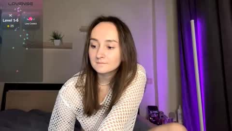 Eva  online show from 09/16/25, 09:27