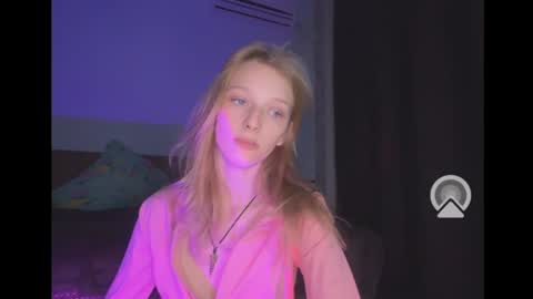 Evvie online show from 12/13/24, 06:16