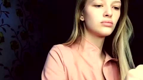 Evvie online show from 06/30/26, 05:19