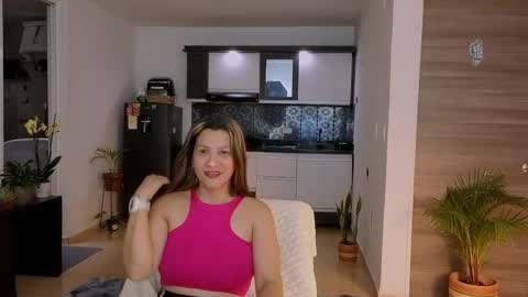 eva_fox43 online show from 05/16/26, 10:41