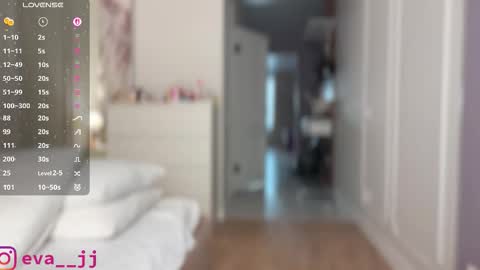 Free toy control in pvt online show from 11/07/25, 03:28