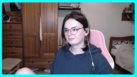 Gamer Katt online show from 03/11/25, 01:45