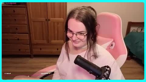 Gamer Katt online show from 10/10/25, 09:14