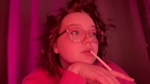 Snapshot of eva_kittenn chatting on 11/28/25, 03:04 eva_kittenn online show from 11/28/25, 03:04